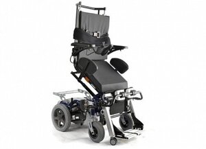 Кресло-коляска инвалидное с электроприводом Invacare Dragon с вертикализатором