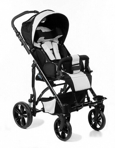 Кресло-коляска VITEA CARE JUNIOR PLUS (литые, цвет чёрный) от компании Арсенал ОПТ - фото 1
