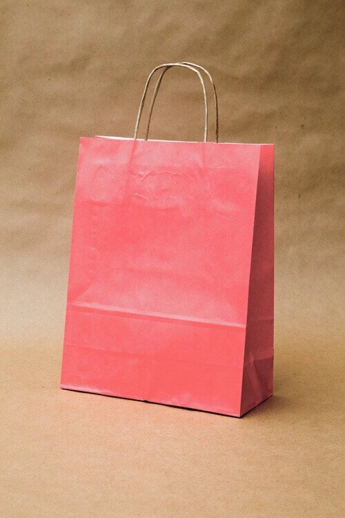 Пакеты 32х25х11 белый с кручеными ручками. окрашеный в цвет Розовый от компании Арсенал ОПТ - фото 1