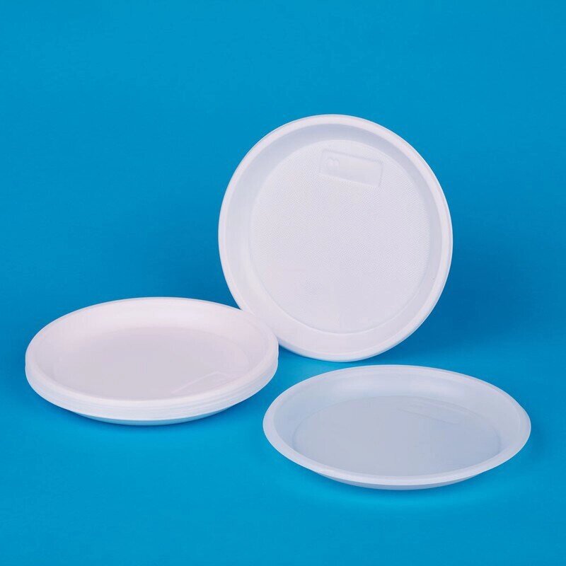 Тарелка одноразовая пластиковая белая 205 мм 24 штуки в упаковке от компании Арсенал ОПТ - фото 1