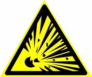 Знак Эксклюзив W02 Взрывоопасно (размер 200х200) на пластике
