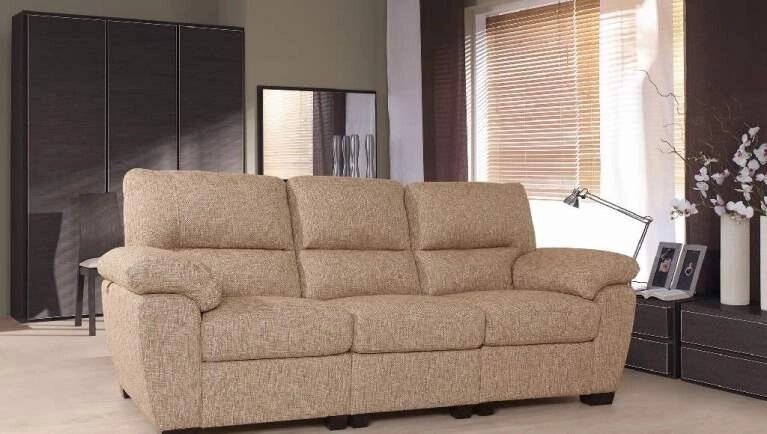 Прямой диван Venezia от компании Mebel24x7 - мебельный дискаунтер - фото 1