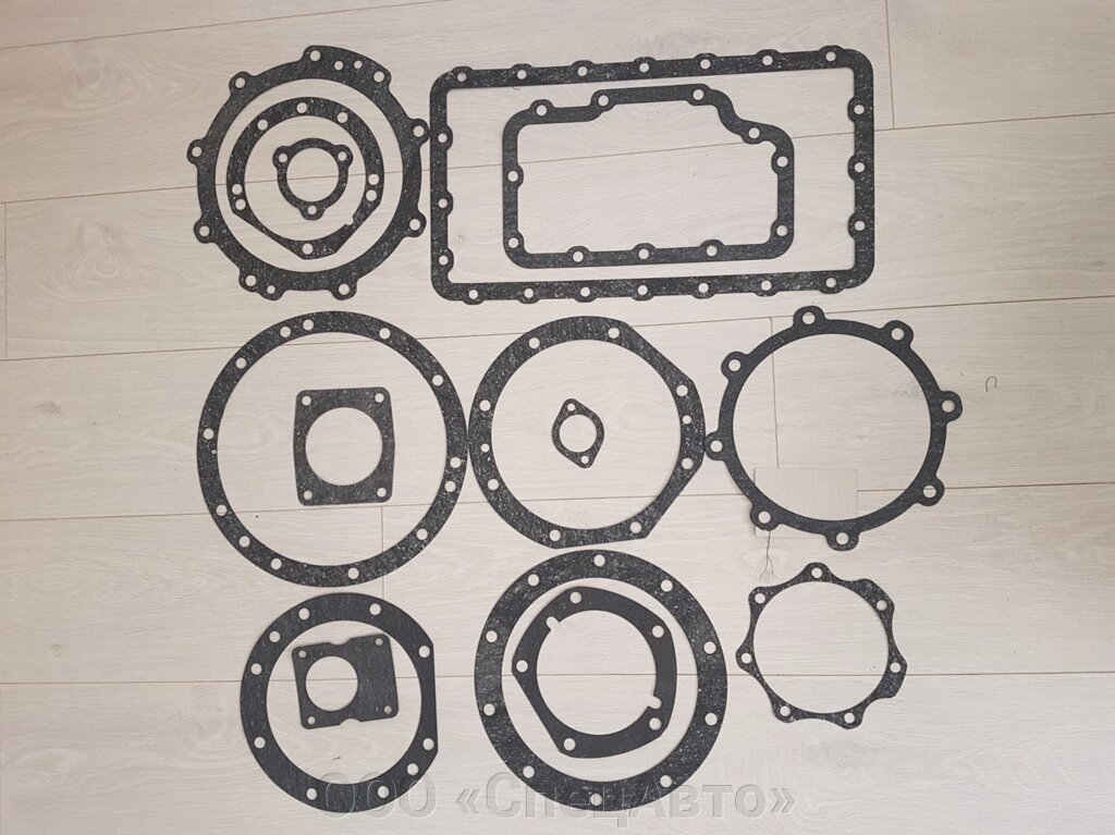 Комплект прокладок Раздаточной коробки МЗКТ 6923-1800020-13 от компании ООО «СпецАвто» - фото 1